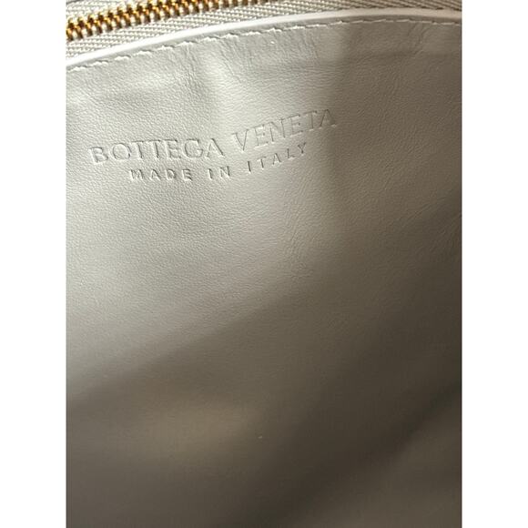 Bottega Veneta Small Hop Intrecciato Grey Suede Shoulder Bag in Sterling Brass - Picture 10 of 12